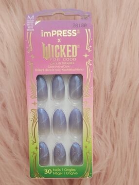 LIMITED EDITION!! Brand New KISS IMPRESS X WICKED False Nails-M